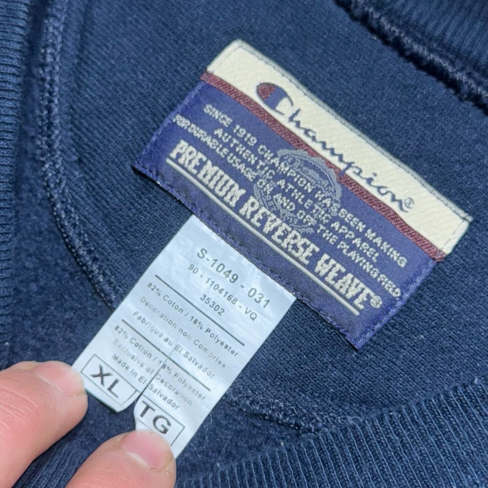 Champion Reverse Weave Navy Crewneck Sweatshirt XL Tall - Picture 2 of 5